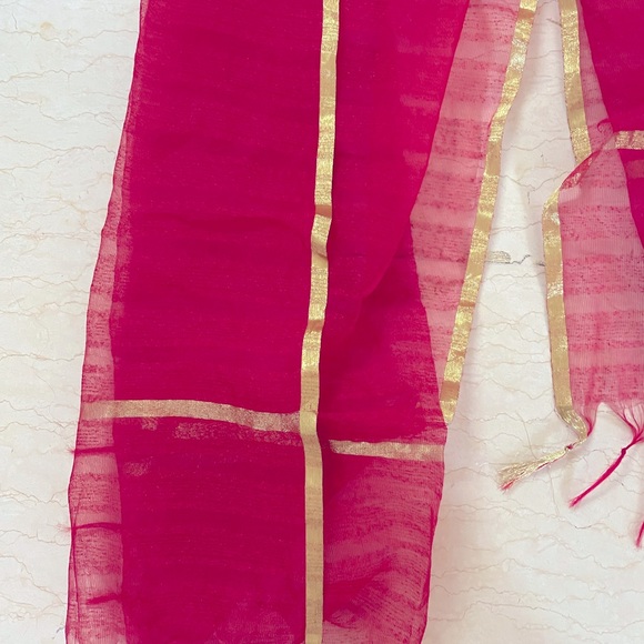 Red solid duppata with golden tasselled border - Picture 2 of 5